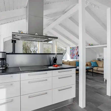 Trajko - 100m From The Sea By Interhome Feriehus
