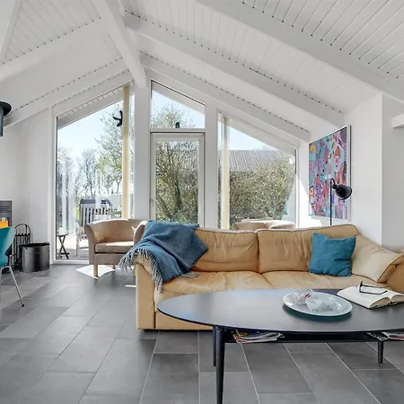 Trajko - 100m From The Sea By Interhome Feriehus *