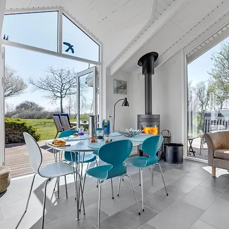 Trajko - 100m From The Sea By Interhome *